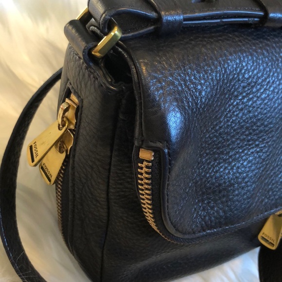 Fossil Leather Crossbody Bag, w adjustable strap - Picture 3 of 8